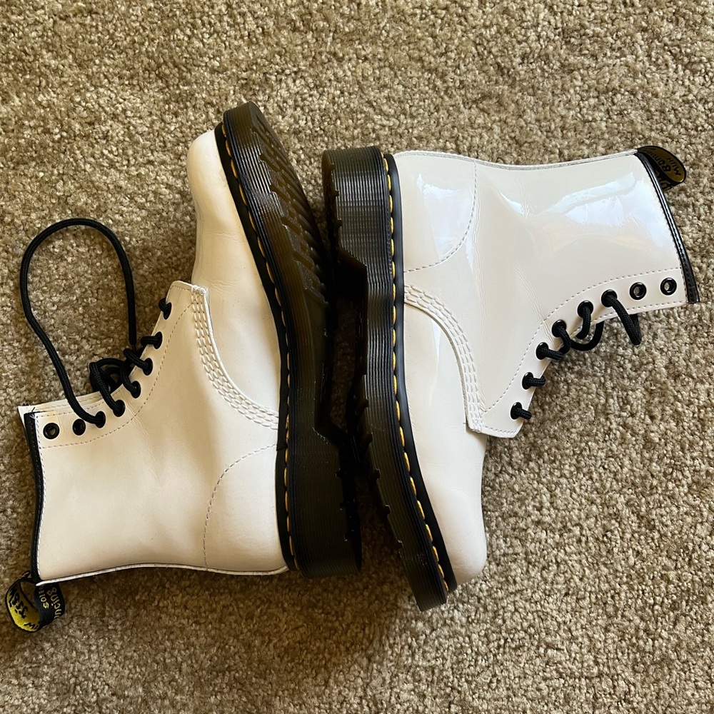 Dr. Martens 1460 Patent Leather Lace Up Boots in White Patent Lamper